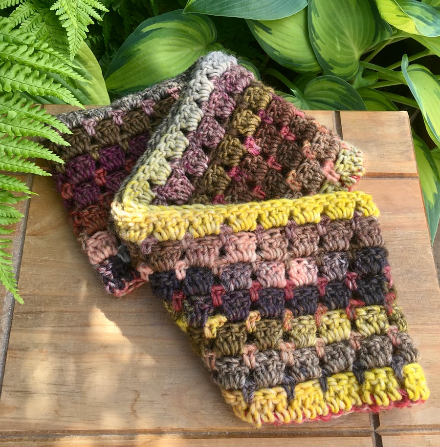 Countryside Cowl, Crochet Infinity Scarf