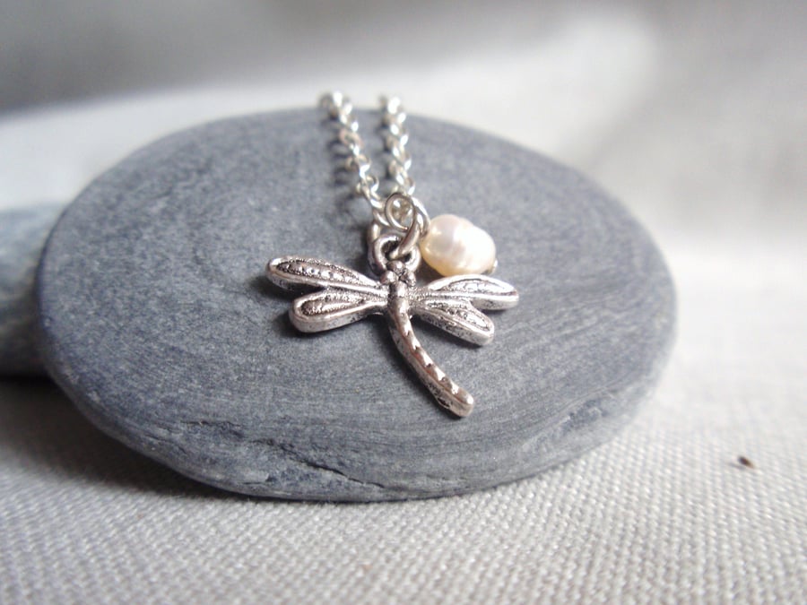Silver Dragonfly Necklace with freshwater Pearl