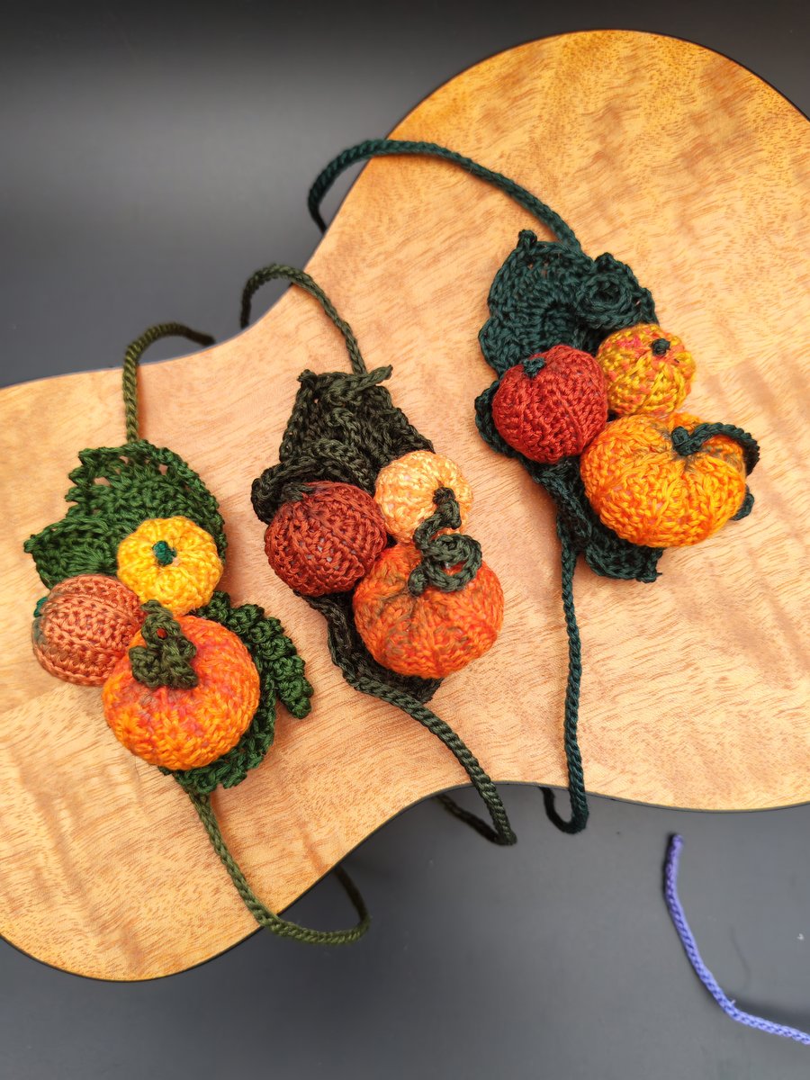 Pumpkin Ukulele Headstock Corsage for Halloween