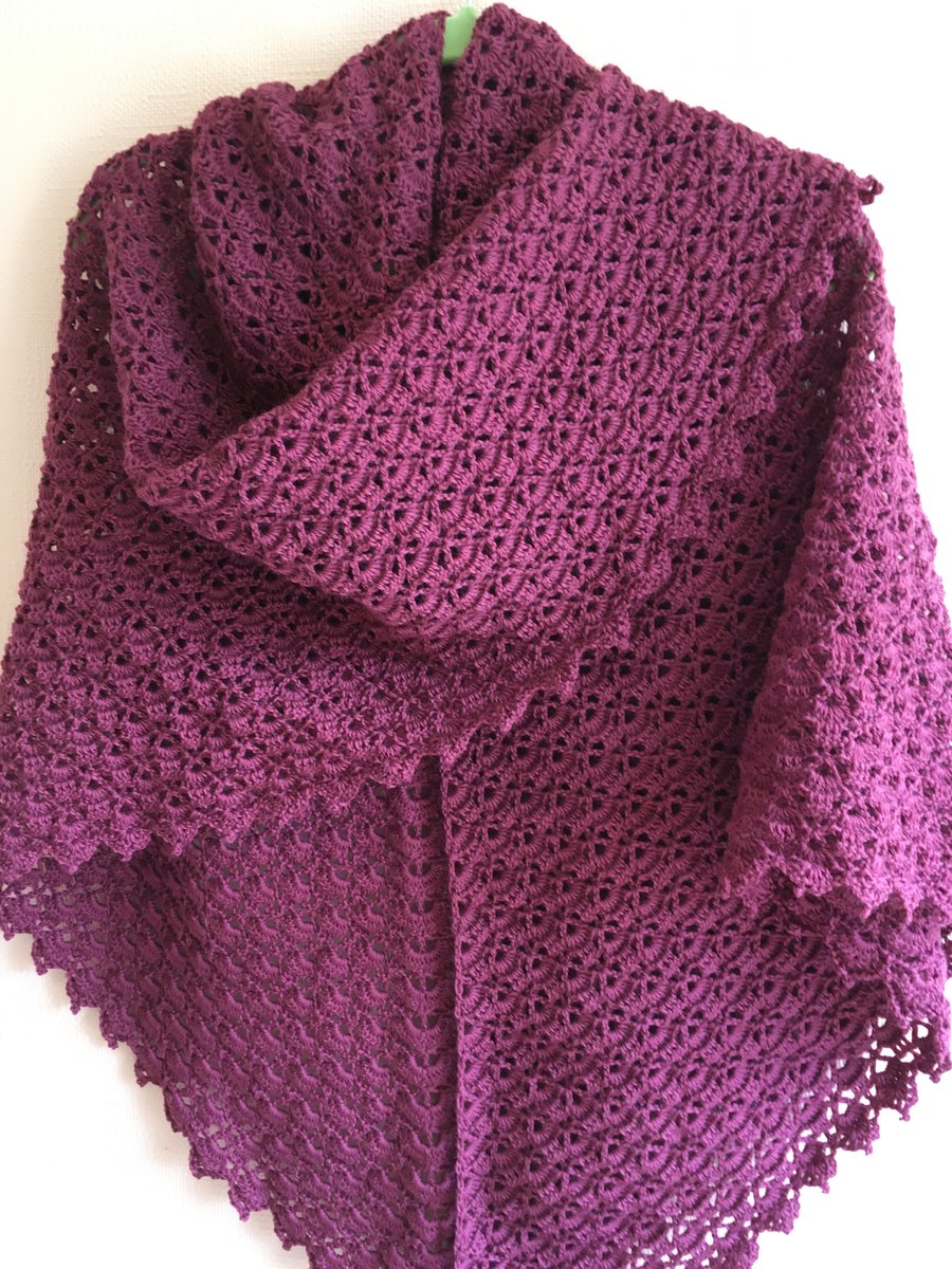 Garnet Crochet Triangular Wrap Shawl in 4 Ply British soft wool 