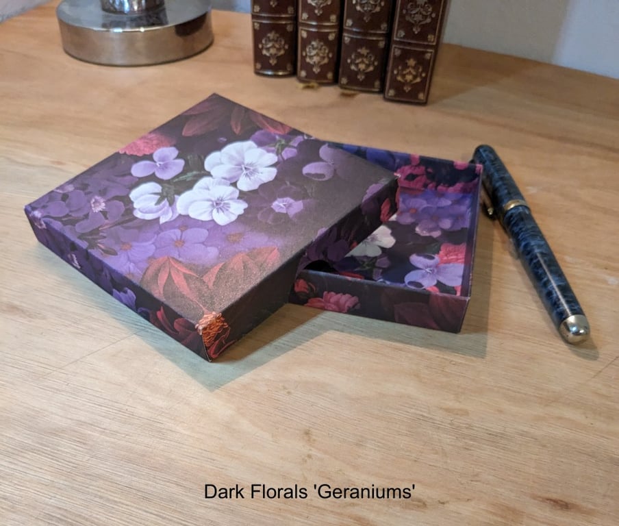 'Dark Florals Collection 1'  Set of 4 ultra-thin gift boxes with separate lids