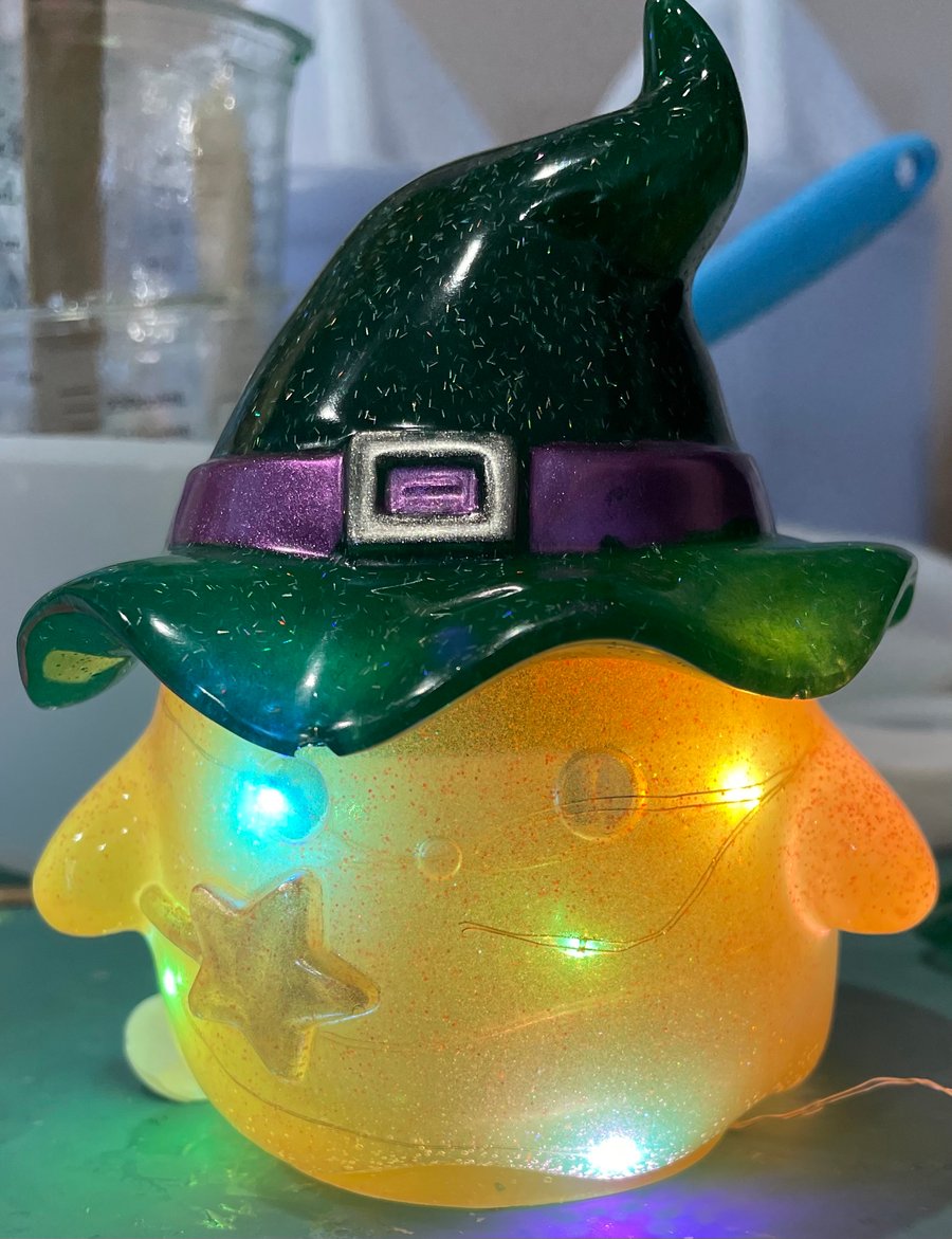 Halloween Resin Jar with Multi-Colored Lights – Spook Up Your Space! 