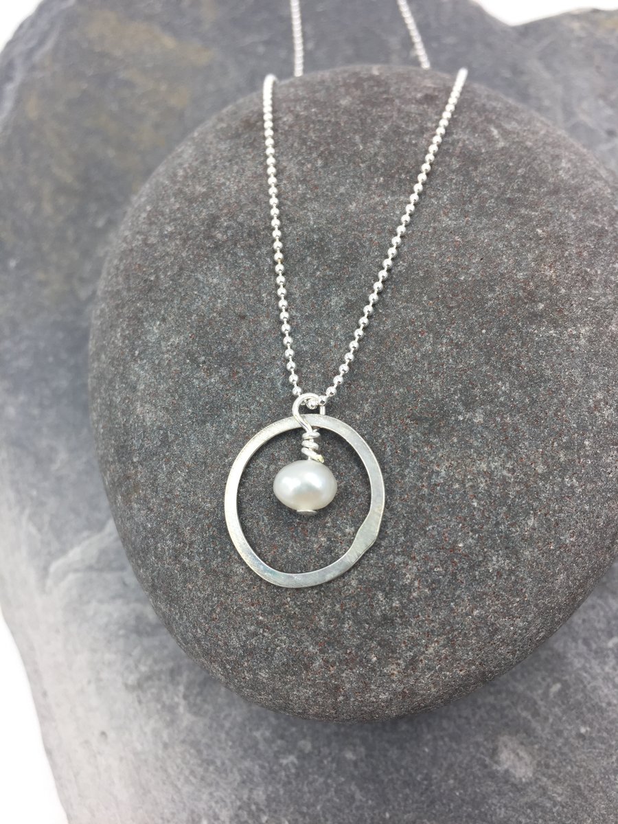 Seed pearl and silver ring necklace 