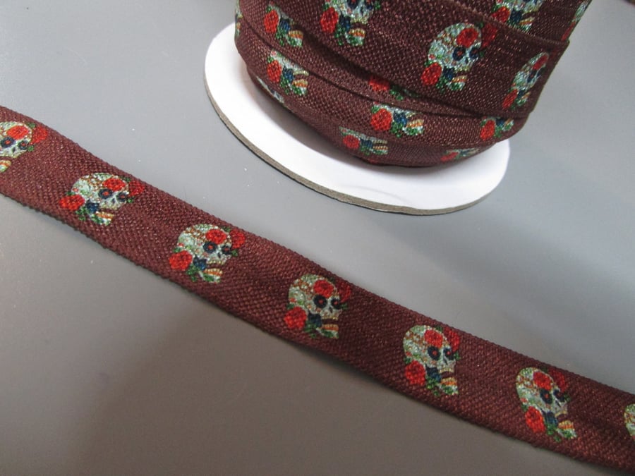Skull Fold Over Elastic x 1 metre