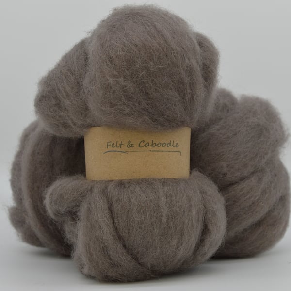 Pewter Carded Corriedale wool fibre