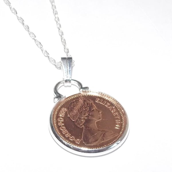 1977 British half pence coin pendant for 45th birthday plus a Sterling Silver 18