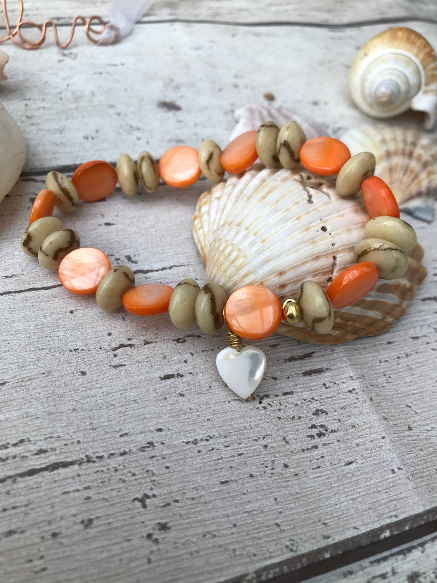 Shell bracelet orange