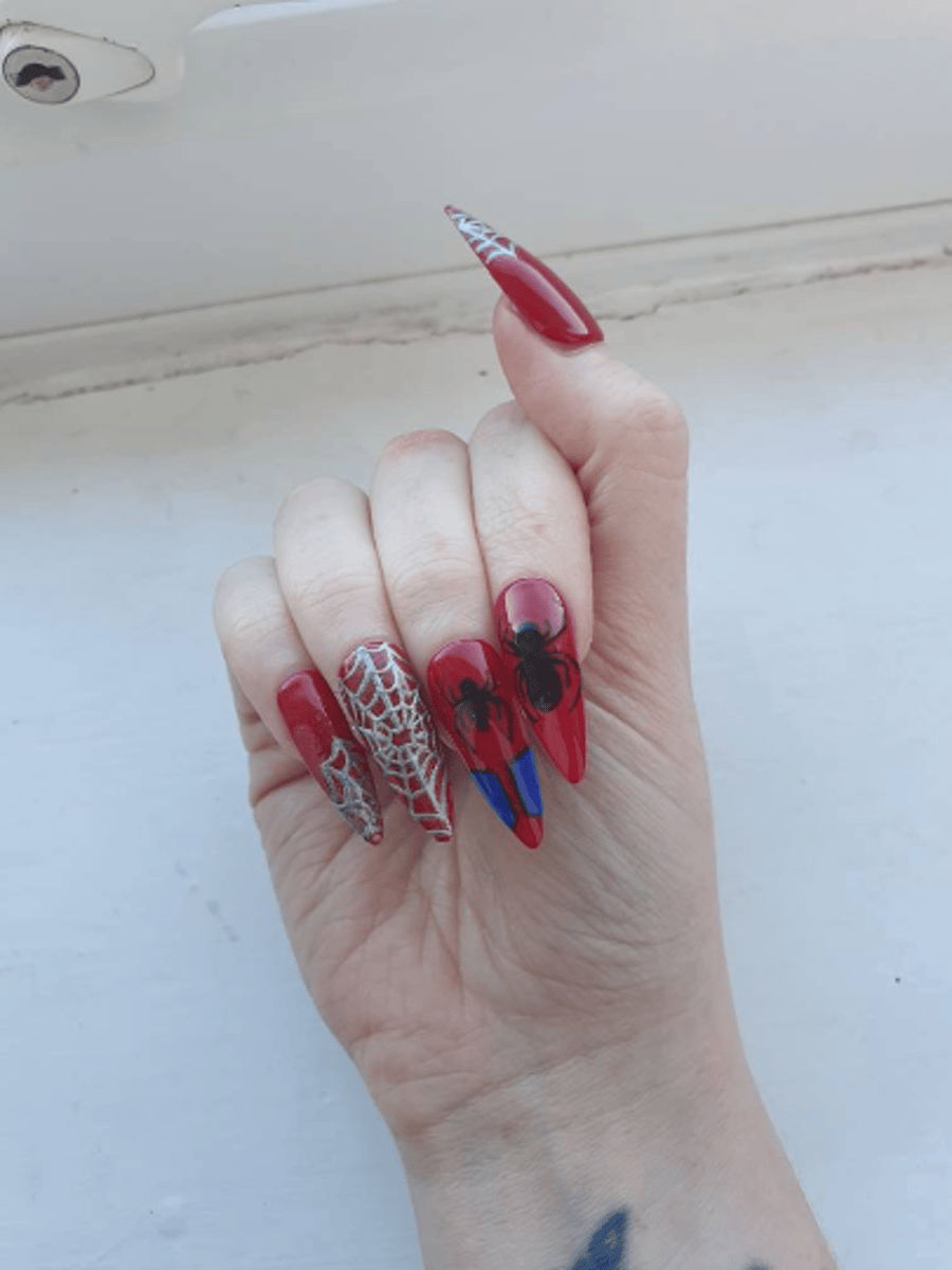 Spiderman Press On Nails. Comic False Nails.