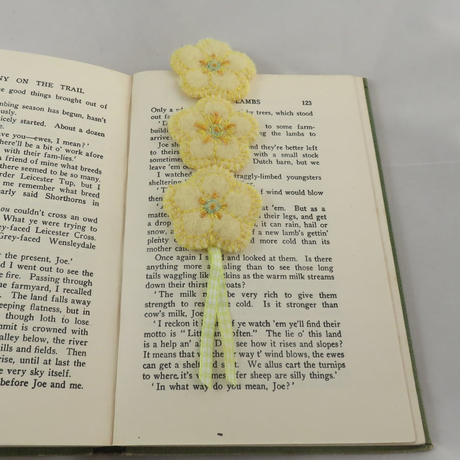 Seconds Sunday Primroses Embroidered bookmark