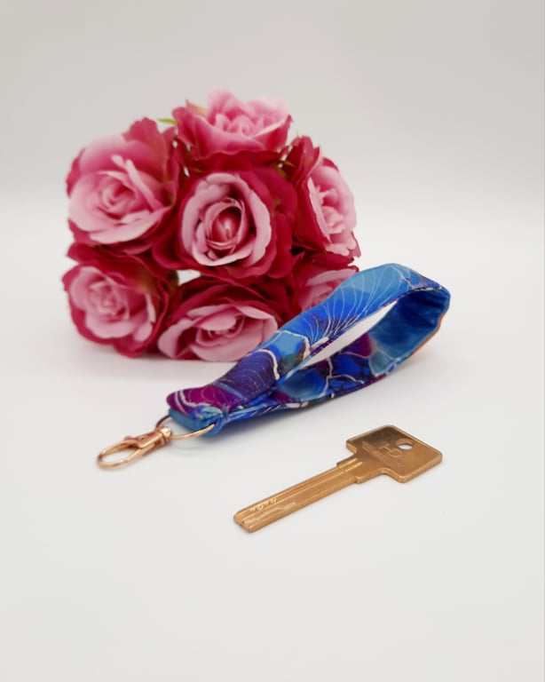 Wristlet keyfob in blue petal cotton, keyring 