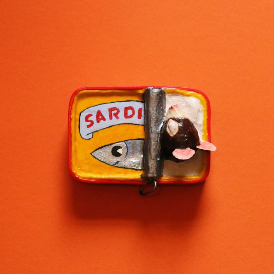 Sardine Can Snooze - Sleepy Mouse - Yellow