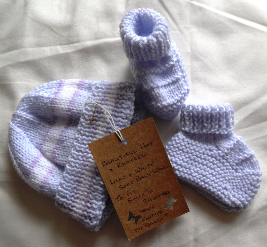 Lilac and White Hat and Bootees.