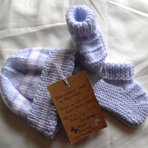 Lilac and White Hat and Bootees.