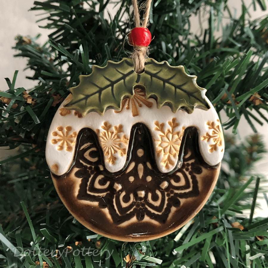 Ceramic Christmas pudding decoration dark glaze