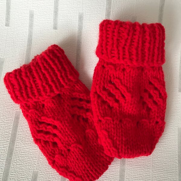 Hand knitted mittens