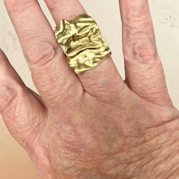 Lightweight Brass Modern Ring. - Size N