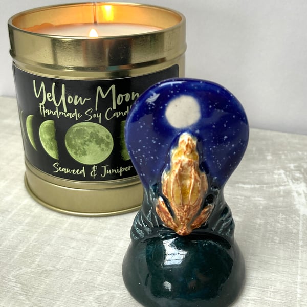 Moon Gazing Hare Candle Snuffer 