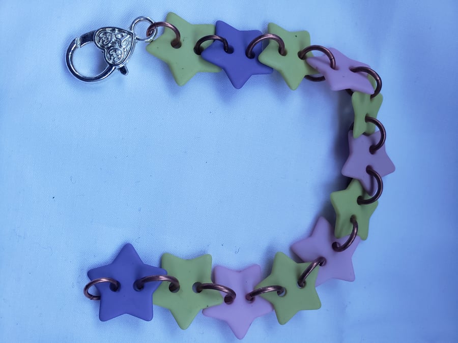 Star button bracelet
