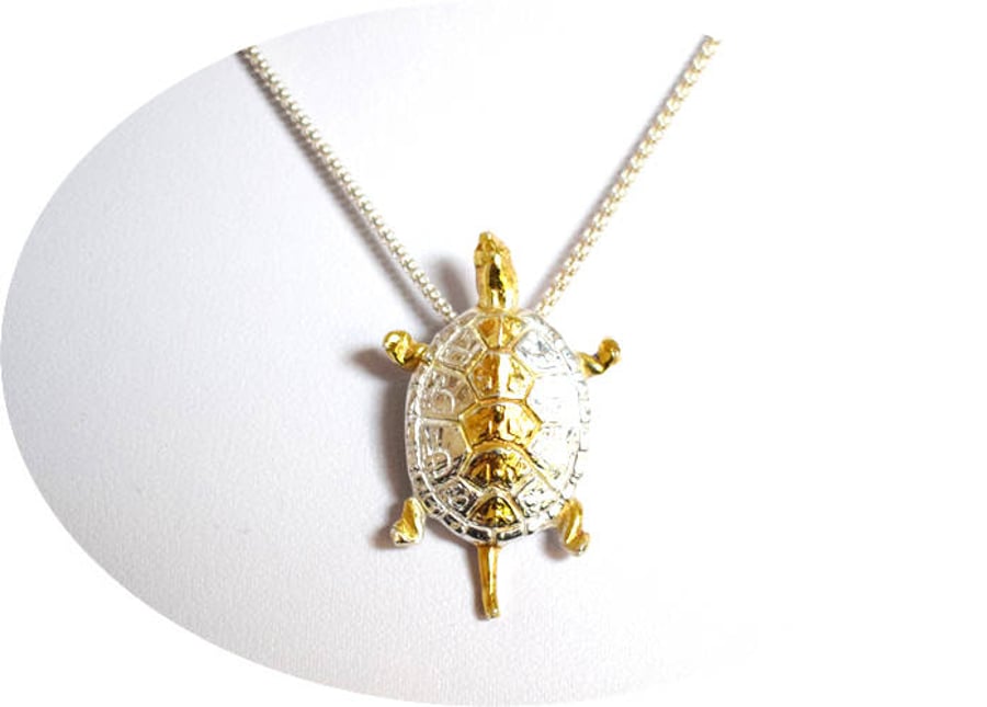  Fine Silver Jewellery - Silver Turtle Pendant Necklace - 24k Gold Highlights