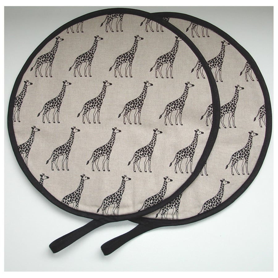 Giraffe Aga Hob Lid Mats Pads Pair Round Covers With Loop Surface Saver