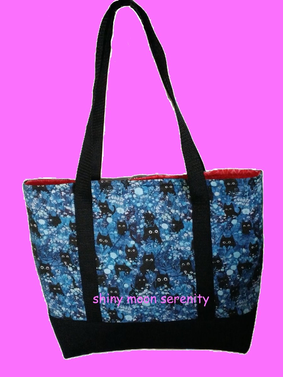 Black Cat on Blue Background, Tote Bag