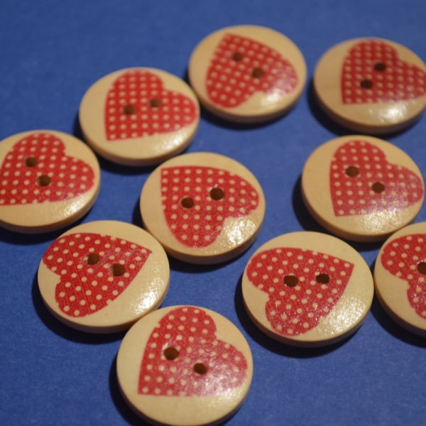 20mm Wooden Red Dotty Spot Heart Buttons Love Spotty Dot 10pk Button (RH8)