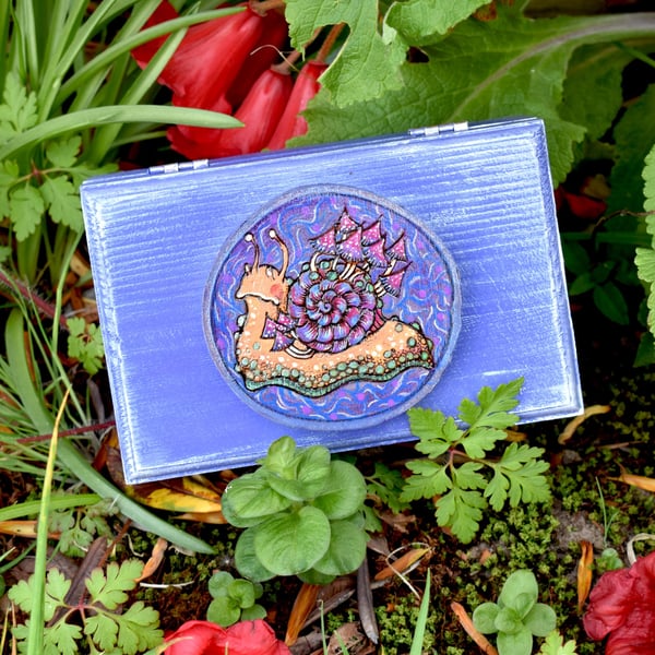 Fabulous Fungi Snail. Wood slice trinket chest.