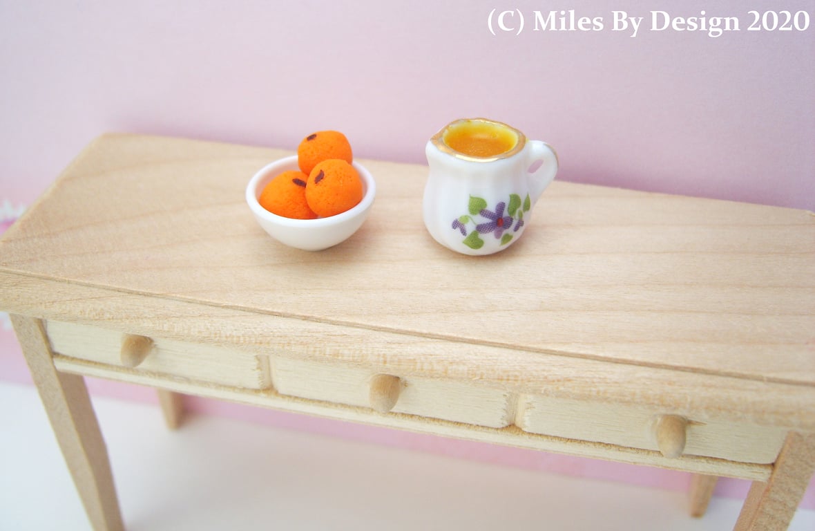 1:12 Scale Oranges In a Bowl with Orange Juice China Jug