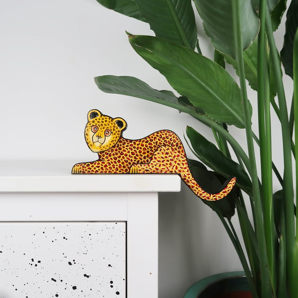 Cheetah door topper, jungle home decor, animal wooden decoration.