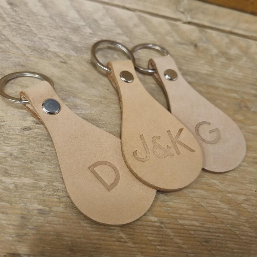 UK Hand Made Genuine leather Personalised leather Key Ring