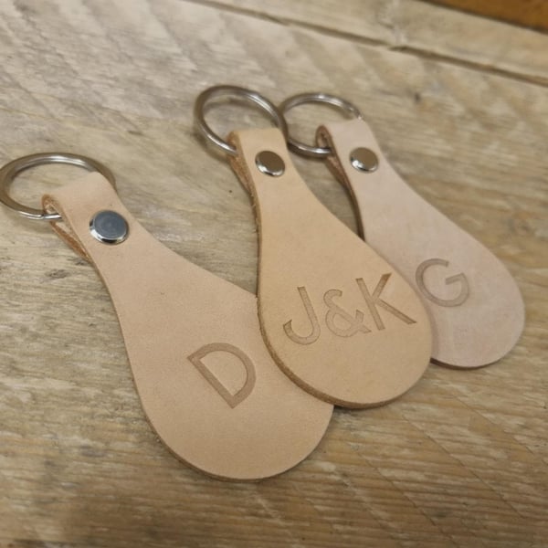 UK Hand Made Genuine leather Personalised leather Key Ring