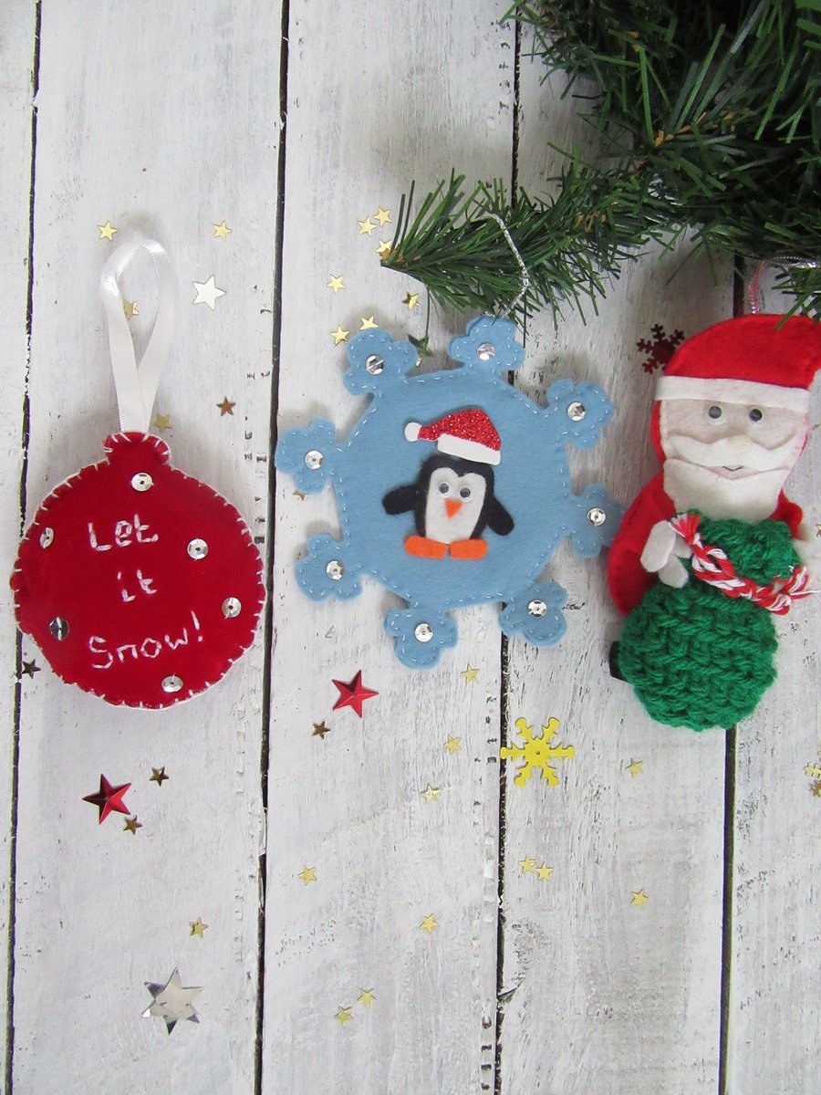 Set of 3 novelty felt Christmas decorations 