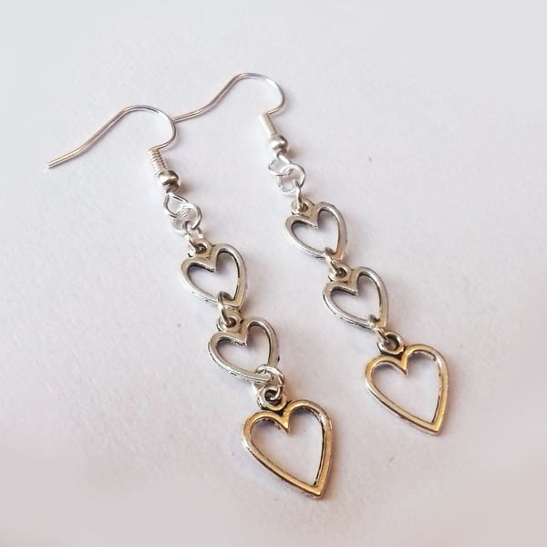Silver Plate Heart Drop Dangle Romantic Earrrings