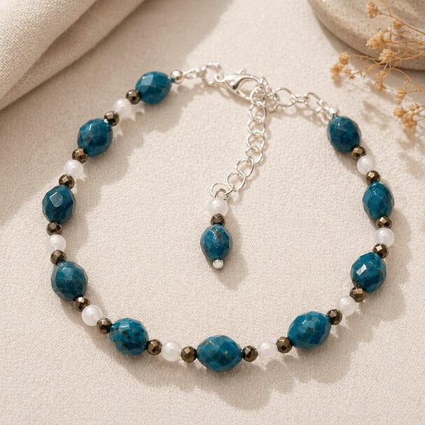  Dainty Neon Blue Apatite Bracelet