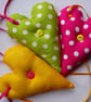 Set of 3 Hanging Hearts Shabby Chic/Kitsch Style - Image 1
