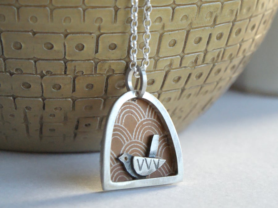 Tweet necklace bronze