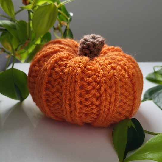 Pumpkin - Hand knitted orange pumpkin - small