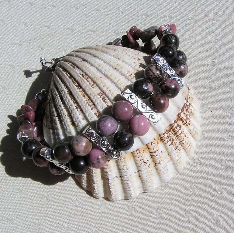 Pink & Black Rhodonite Gemstone Crystal Beaded Bracelet
