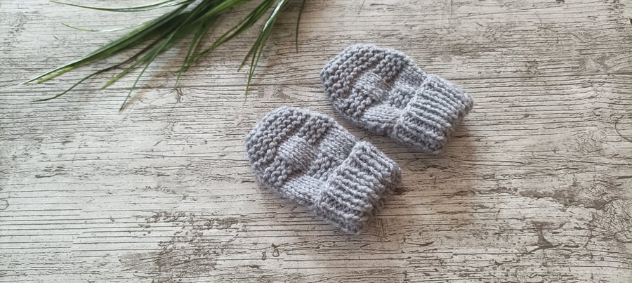 0-3 Months Basket Weave Mittens, Other Colours