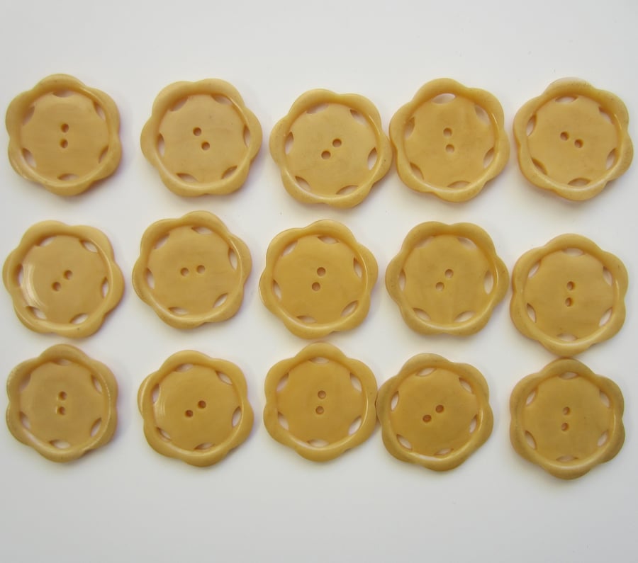 15 Vintage Mustard Yellow Flower Buttons