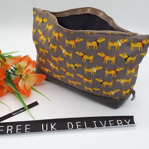 Storage bag, case in yellow dog fabric.  Free uk delivery . 