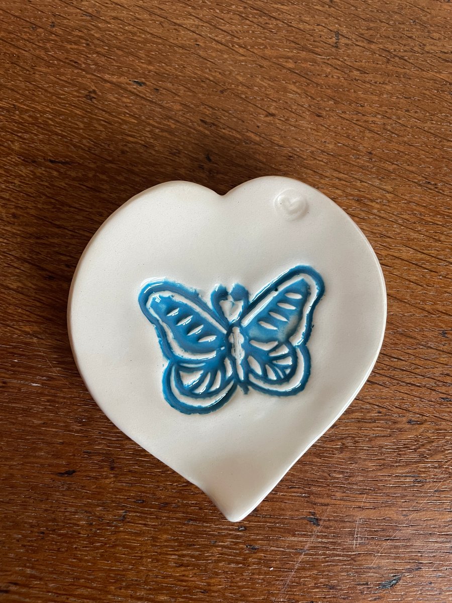 Aquamarine butterfly heart-shaped dish