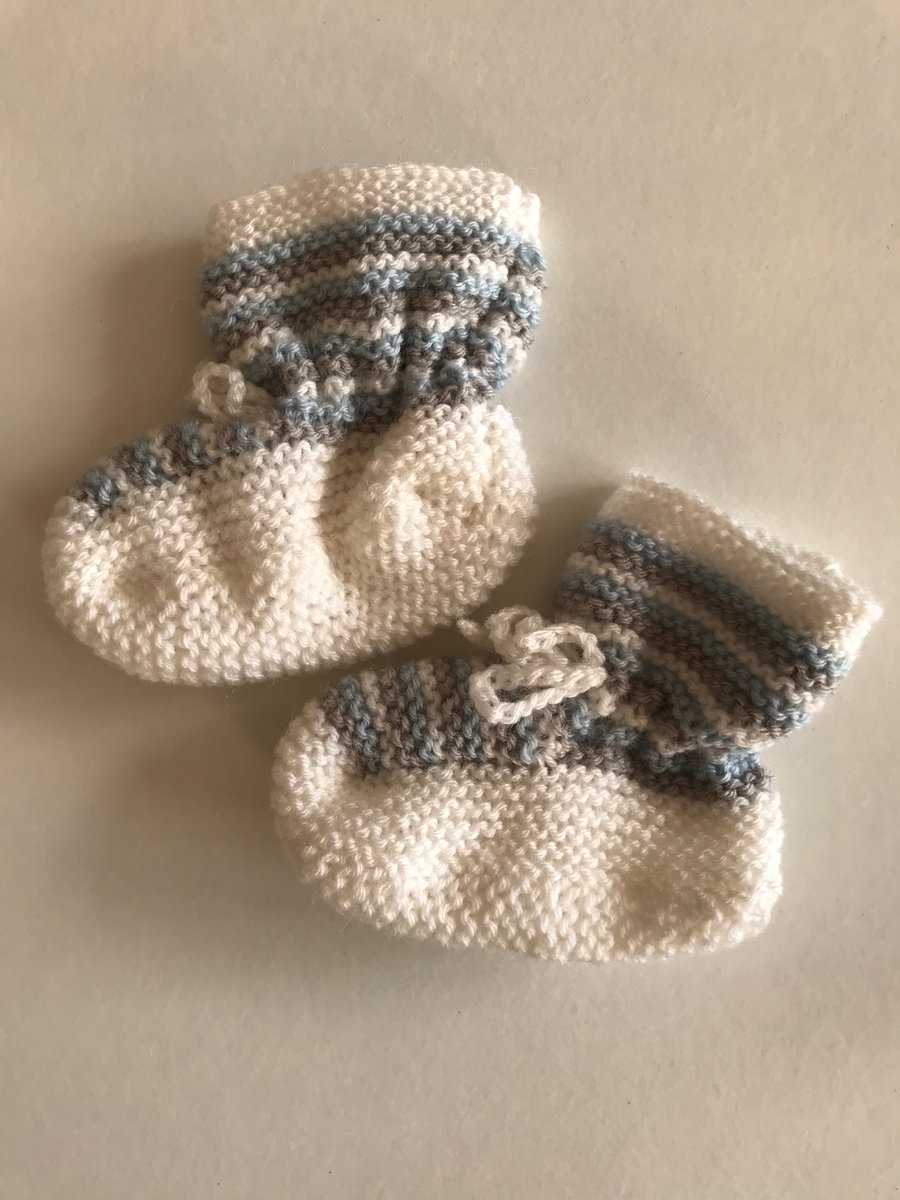 Striped hand knitted baby bootees 