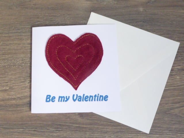 Textile Valentine card - 'Be My Valentine'