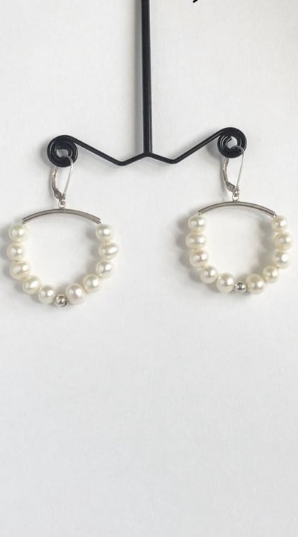 Freshwater Cultured Hoop Pearl Earrings 