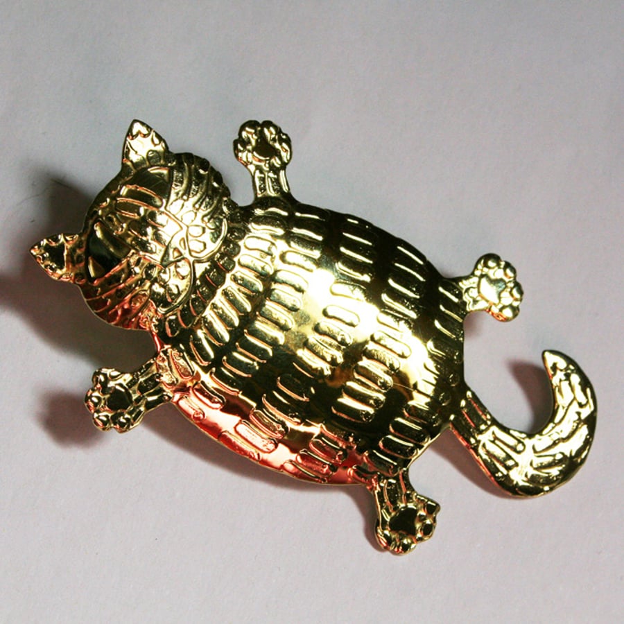 Happy fat cat brooch