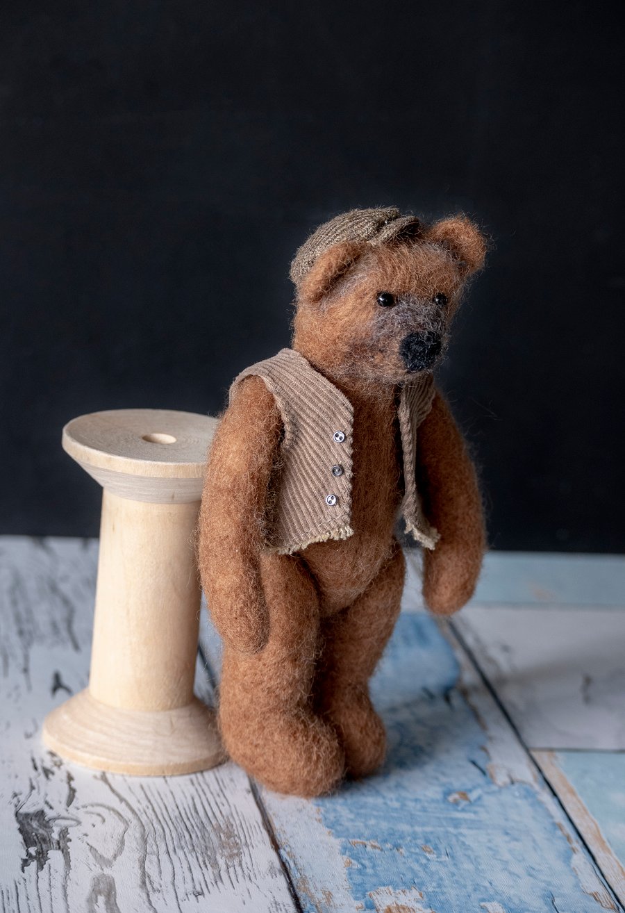 Collectable needlefelted artist bear - OOAK