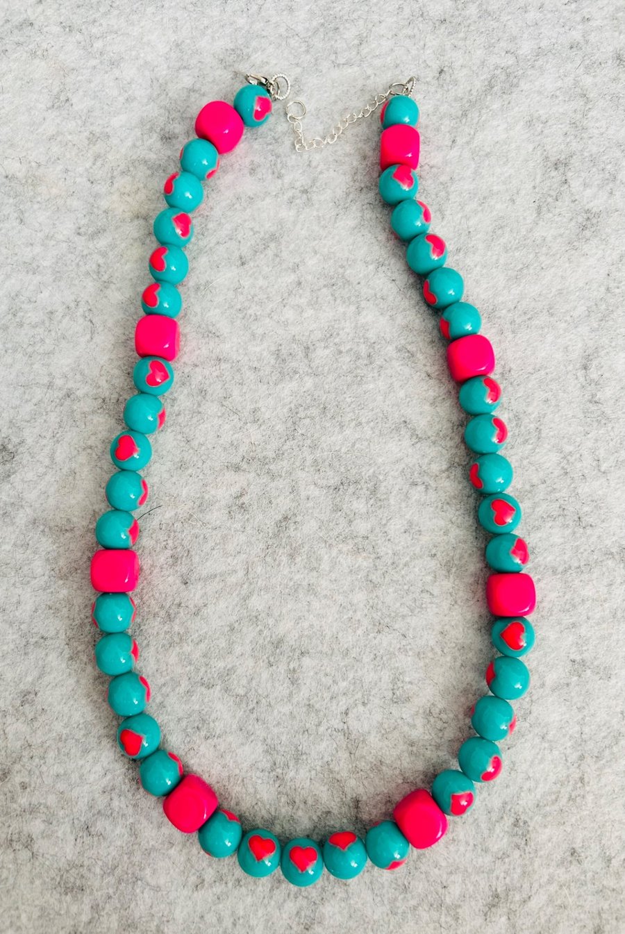 Bright, chunky beaded Neckalce