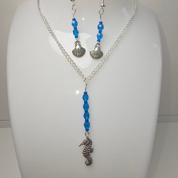 Seahorse and shell jewellery set