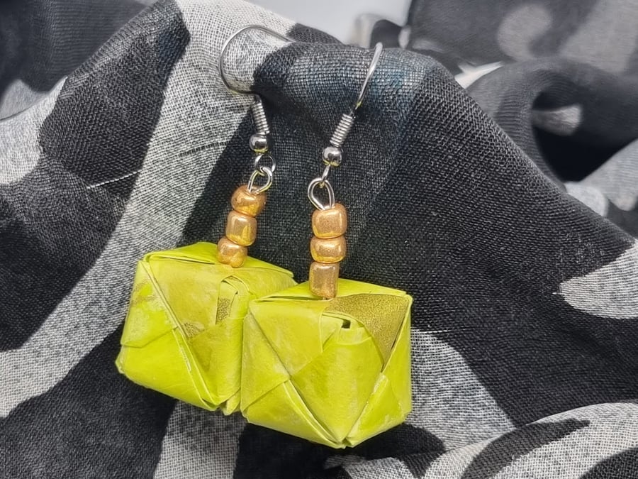 Origami earrings: lime and gold paper